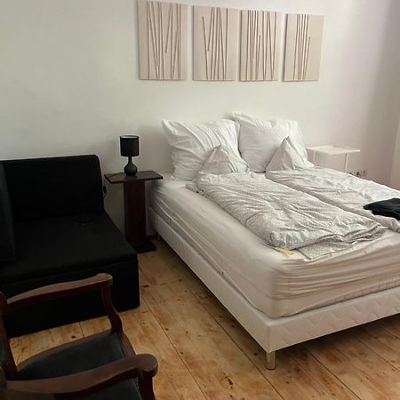 Utcara Nyilo Apartman Vac Exterior photo